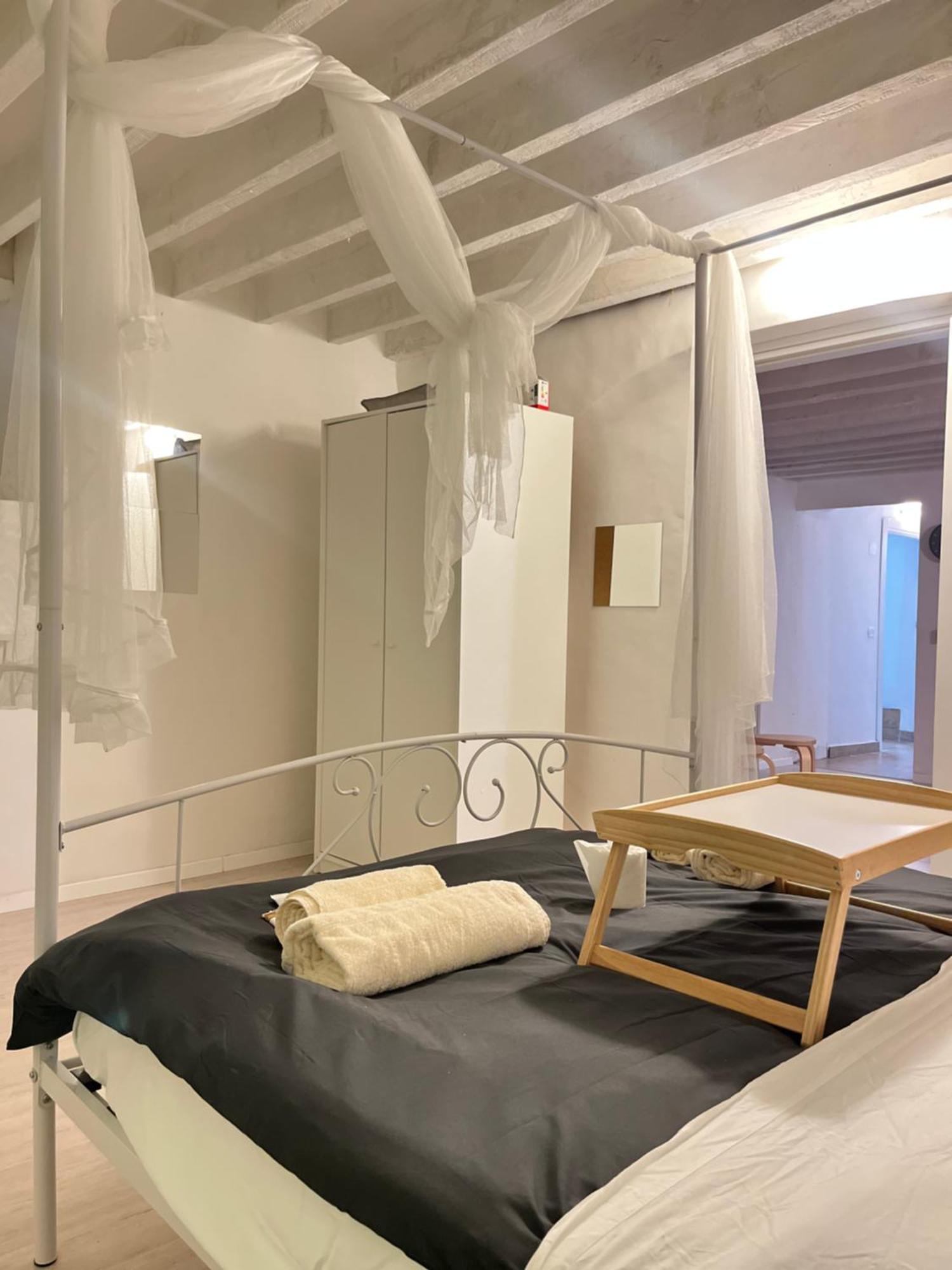 Genova Centro Affittacamere- Bagno In Comune Zewnętrze zdjęcie